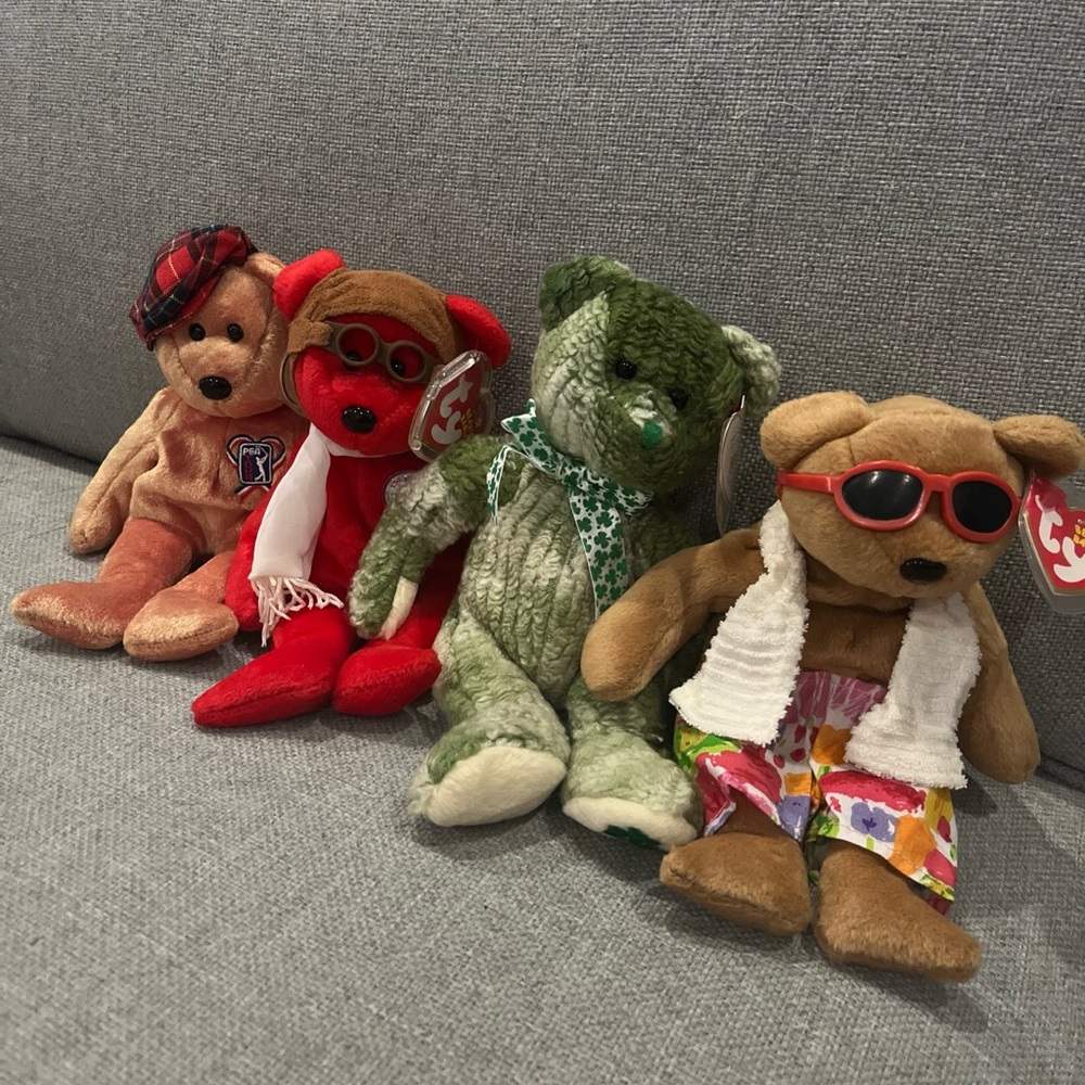 Beanie Babies lot of 4 bears